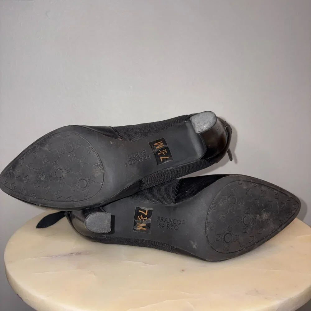 Franco Sarto Viceroy Sz 7.5 Leather Heeled Ankle Bootie - Zip Heel